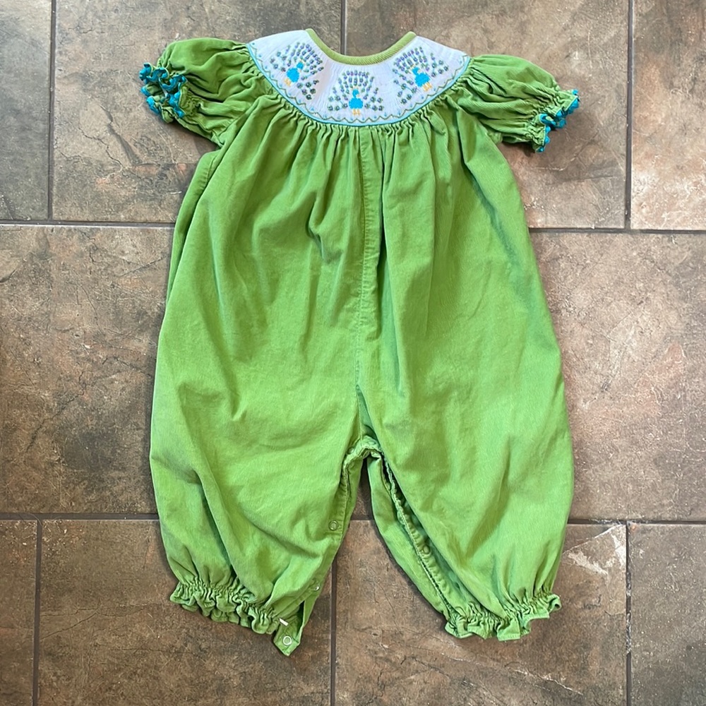 Girls Thanksgiving Day Smocked Outfit!